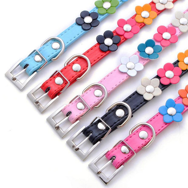 Super Deal Dog Collar  Sweet Flower Studded Puppy Pet Collar Leather Buckle Neck Strap Collars XT